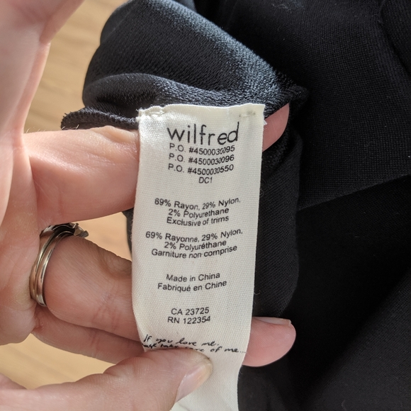 Aritiza Wilfred -  black dress - Picture 9 of 11